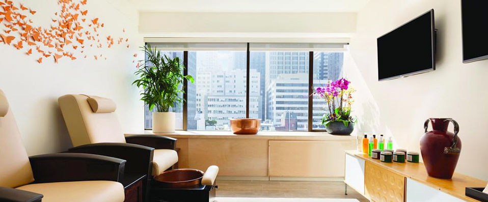 Hilton San Francisco Financial District ★★★★ - Opulent glamour in the heart of downtown San Fran. - San Francisco, United States