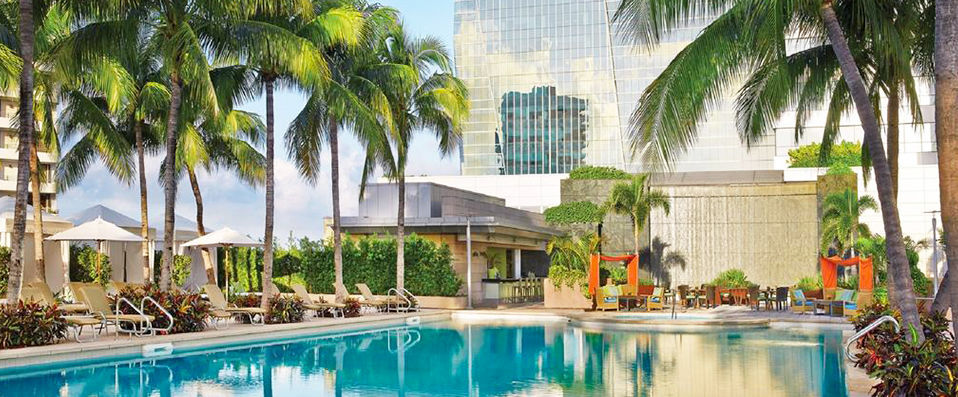 Four Seasons Hotel Miami ★★★★★ - Art Deco chic just minutes from Miami’s Biscayne Bay. - Miami, United States