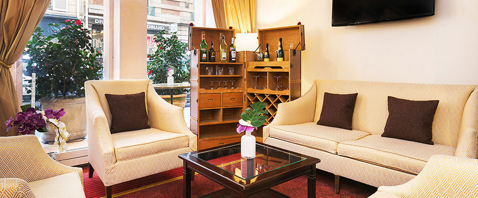 Hotel Etoile Saint-Ferdinand ★★★★ - A shining star in the City of Light. - Paris, France