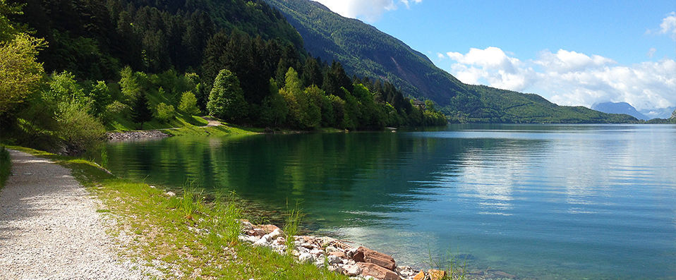 Hotel Londra Molveno - Getting back to nature in the Dolomites. - Molveno, Italy