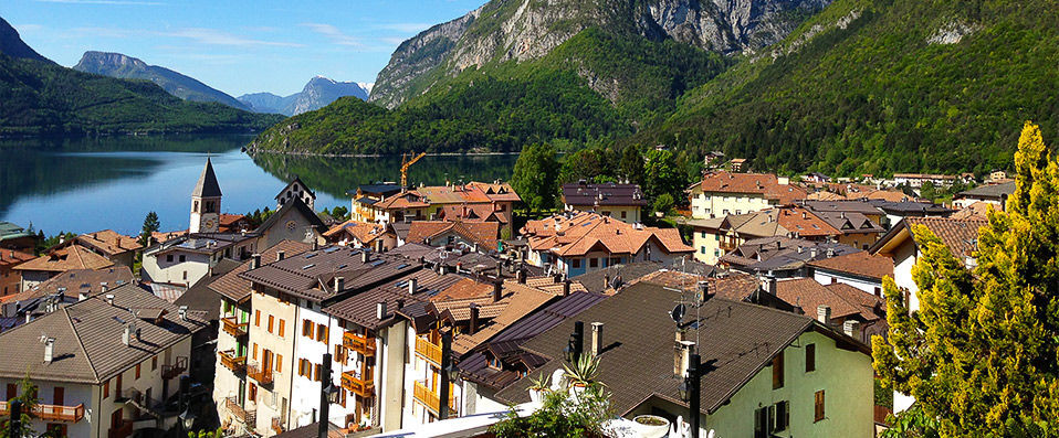 Hotel Londra Molveno - Adresse de charme dans les Dolomites. - Molveno, Italie