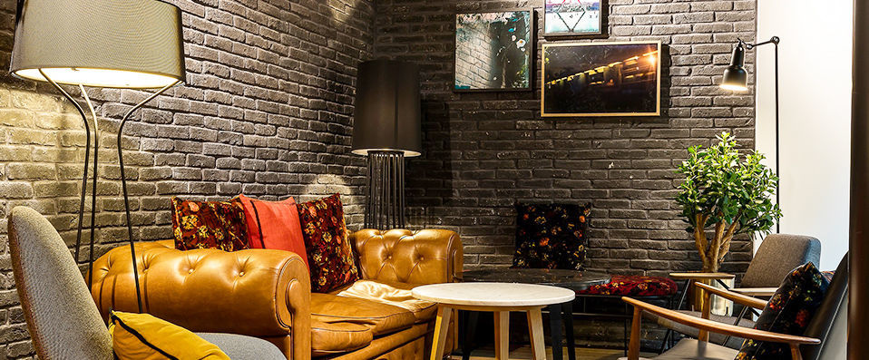 LAZ' Hôtel Spa Urbain ★★★★ - Last Minute - Last-minute rooms at an exceptional price, in the heart of Paris' 9th arrondissement! - Paris, France