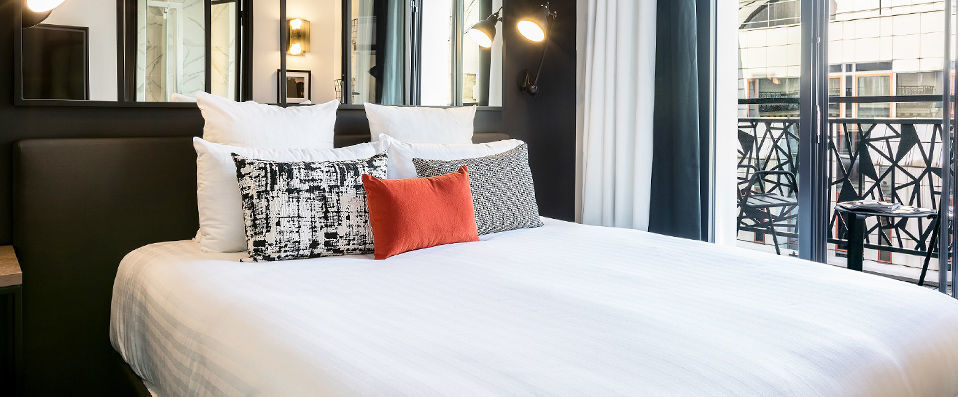 LAZ' Hôtel Spa Urbain ★★★★ - Last Minute - Last-minute rooms at an exceptional price, in the heart of Paris' 9th arrondissement! - Paris, France