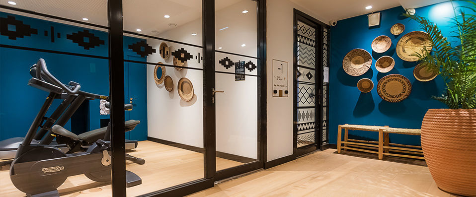 LAZ' Hôtel Spa Urbain ★★★★ - Last Minute - Last-minute rooms at an exceptional price, in the heart of Paris' 9th arrondissement! - Paris, France