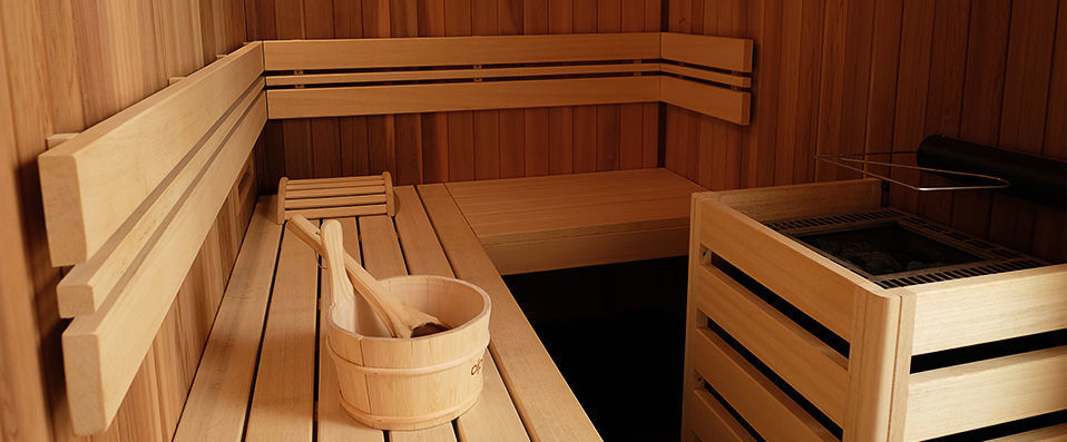 LAZ' Hôtel Spa Urbain ★★★★ - Last Minute - Last-minute rooms at an exceptional price, in the heart of Paris' 9th arrondissement! - Paris, France