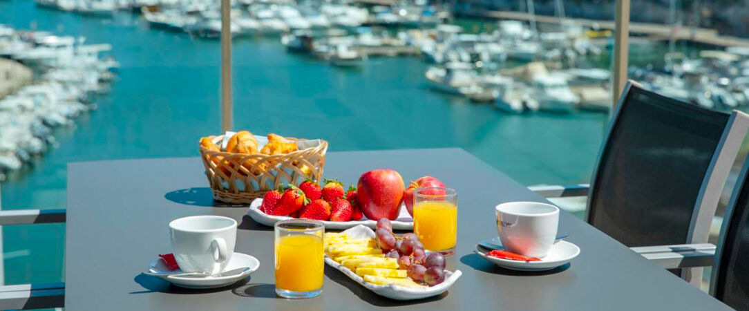 Porto Drach Aparthotel ★★★★ - Majorque : échappée méditerranéenne entre crique turquoise et charmes balnéaires. - Mallorca, Spain