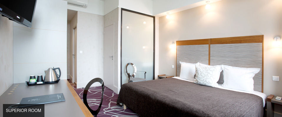 Hôtel de Normandie ★★★★ - Last Minute - Last-minute rooms at an exceptional price, in the heart of Bordeaux! - Bordeaux, France