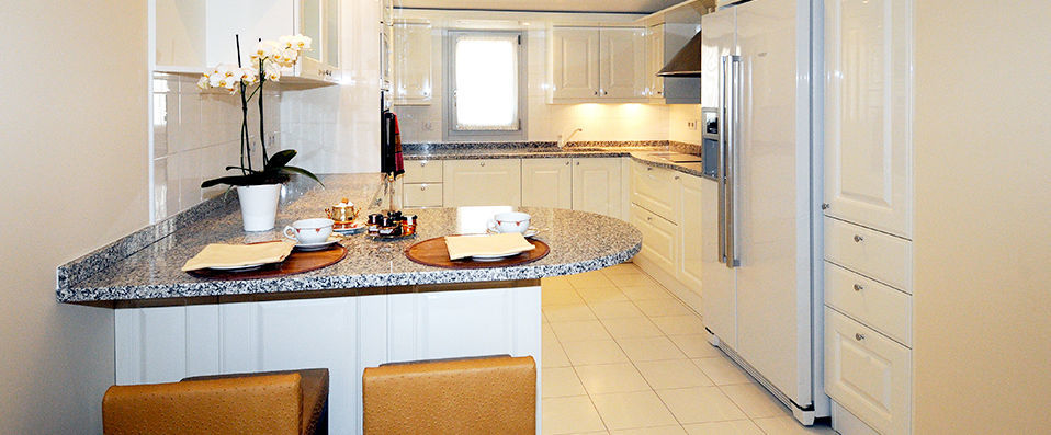 La Résidence de la Réserve - Heavenly holiday apartments on France’s beautiful Cote d’Azur. - French Riviera