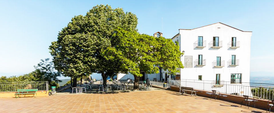 Hotel Hostatgeria Els Àngels - Heavenly Spanish retreat high above beautiful Girona. - Province of Girona, Spain