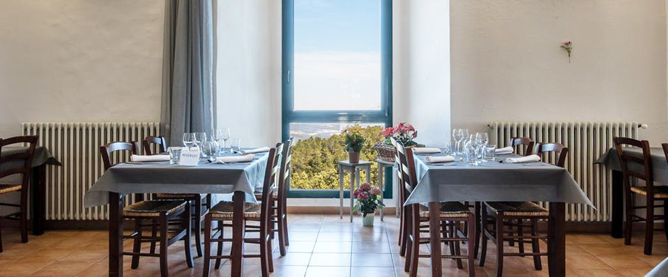 Hotel Hostatgeria Els Àngels - Heavenly Spanish retreat high above beautiful Girona. - Province of Girona, Spain