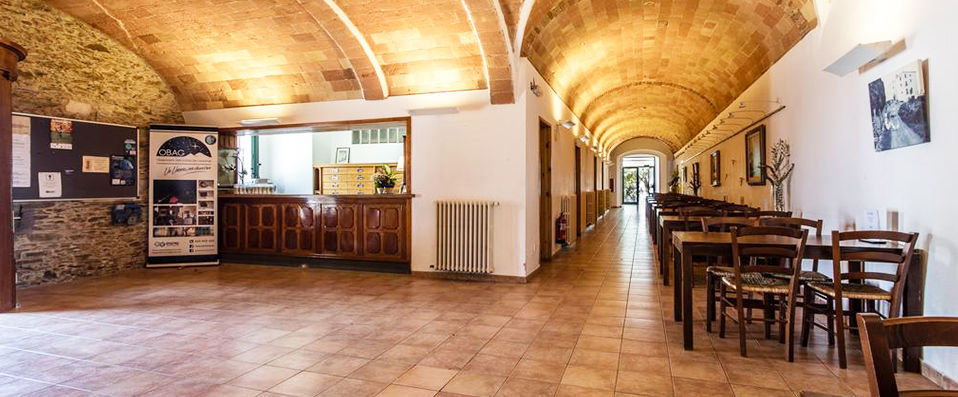 Hotel Hostatgeria Els Àngels - Heavenly Spanish retreat high above beautiful Girona. - Province of Girona, Spain