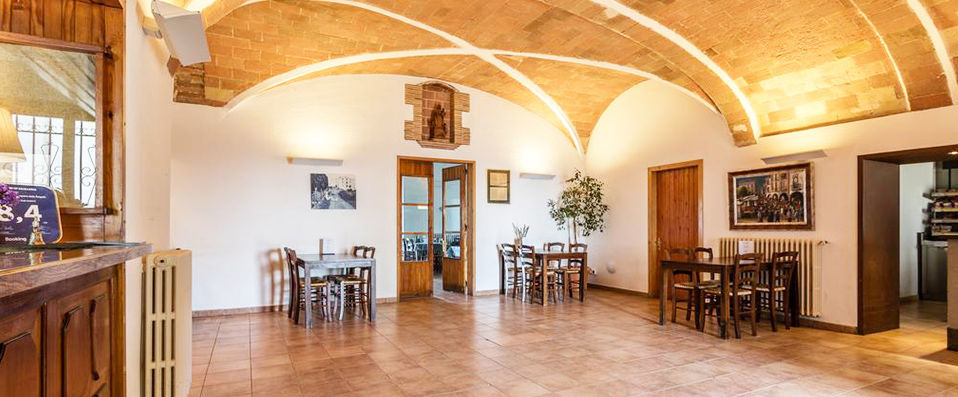 Hotel Hostatgeria Els Àngels - Heavenly Spanish retreat high above beautiful Girona. - Province of Girona, Spain
