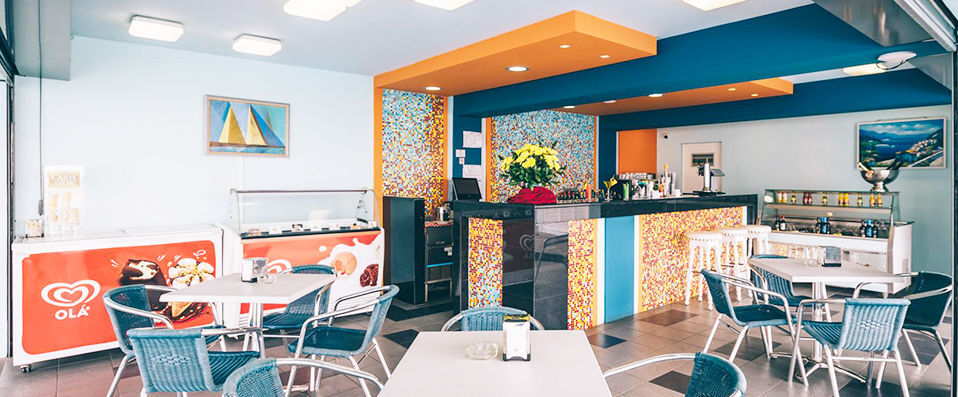 Muthu Raga Madeira Hotel ★★★★ - Heavenly hilltop hotel on Portugal’s idyllic Madeira archipelago. - Madeira, Portugal