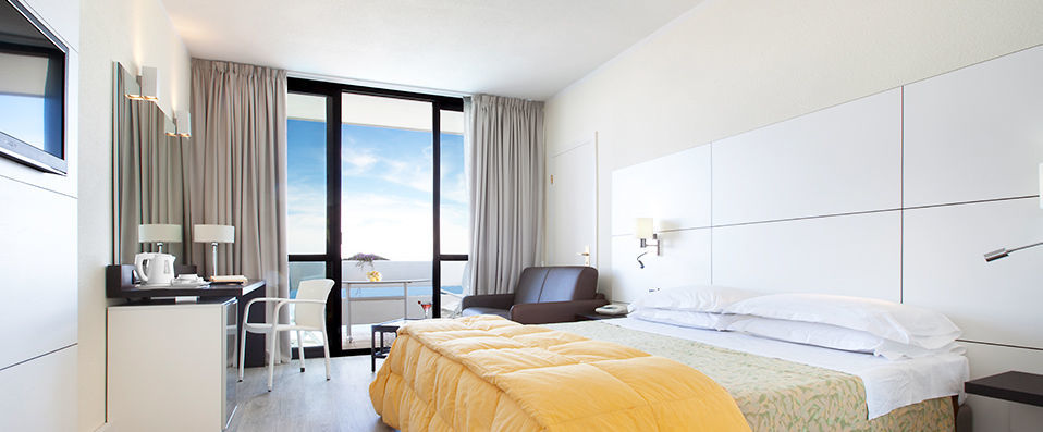 Grand Hotel Pianeta Maratea Resort ★★★★ - <em>Carpe diem<em> in the beautiful Italian wonderland of Maratea. - Basilicate, Italy