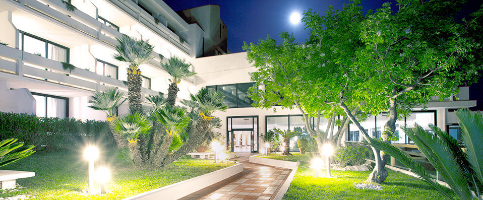 Grand Hotel Pianeta Maratea Resort ★★★★ - <em>Carpe diem<em> in the beautiful Italian wonderland of Maratea. - Basilicate, Italy