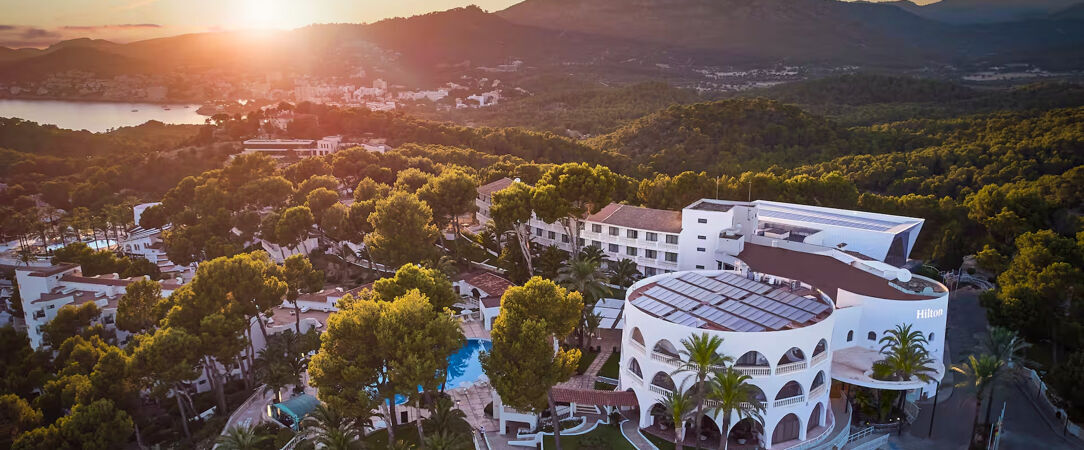 Hilton Mallorca Galatzo ★★★★★ - Un séjour élégant sur la côte sud-ouest de Majorque, entre nature préservée et Méditerranée. - Majorque, Espagne