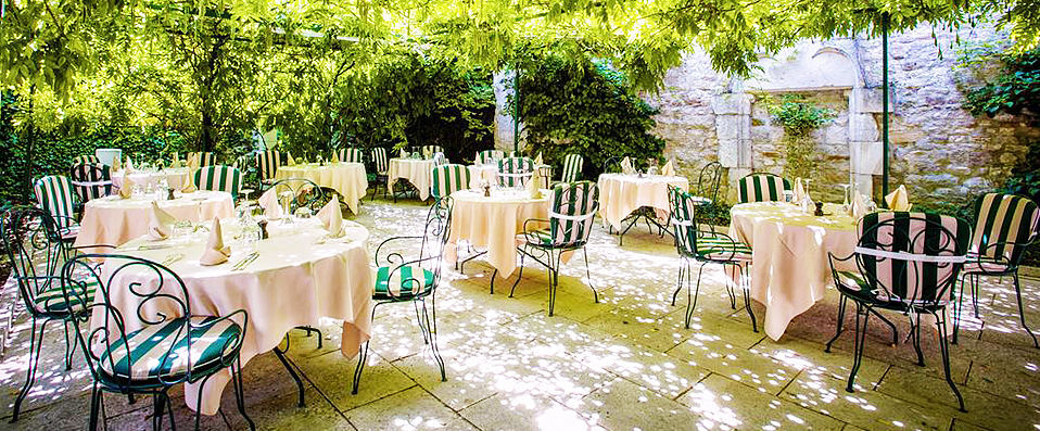 Chateau de Gilly ★★★★★ - A Château surrounded by Burgundy’s most prestigious vineyards. - Burgundy, France