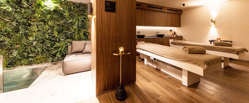 Grand Hyatt Barcelona ★★★★★ - Luxury sanctuary on Barcelona’s Avinguda Diagonal. - Barcelona, Spain