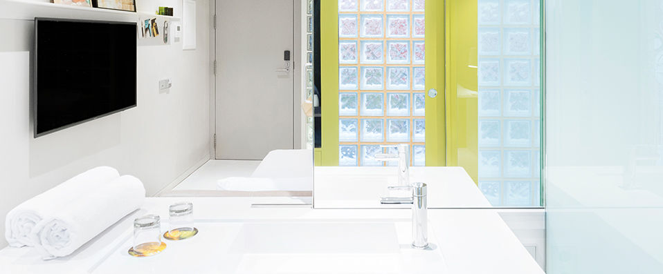 Hotel REC Barcelona - Adults Only! - Explore the cutting edge of Catalonia: Barcelona. - Barcelona, Spain