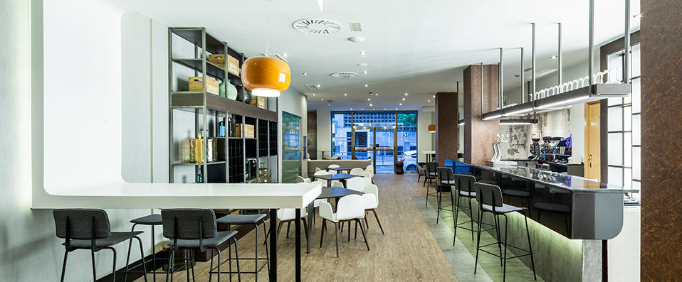 Hotel Ilunion Bilbao - Bilbao base for a modern art-lovers’ escape. - Bilbao, Spain