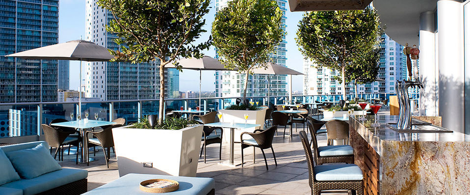 Kimpton EPIC Hotel ★★★★★ - The epicentre of luxury and waterfront glamour in Miami. - Miami, United States