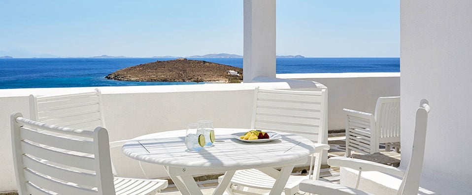 Mr. & Mrs. White Tinos ★★★★ - Tombez sous le charme de l’île de Tinos. - Île de Tinos, Grèce