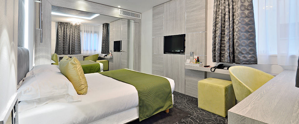 Hôtel Cézanne ★★★★ - Last Minute - Last-minute rooms at an exceptional price, in the heart of Cannes! - Cannes, France