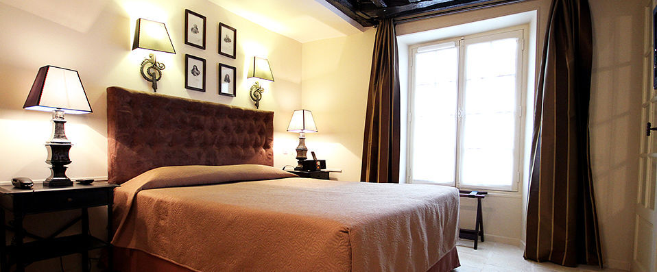 Hôtel Saint-Louis Marais ★★★ - Last Minute - Take a journey through the ages in the 4th arrondissement. - Paris, France