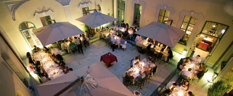 Villa Appiani ★★★★ - This picturesque 18th-century historical manor reigns supreme - Lombardy, Italy