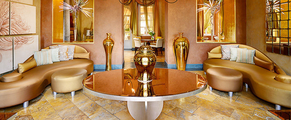 Villa Appiani ★★★★ - This picturesque 18th-century historical manor reigns supreme - Lombardy, Italy