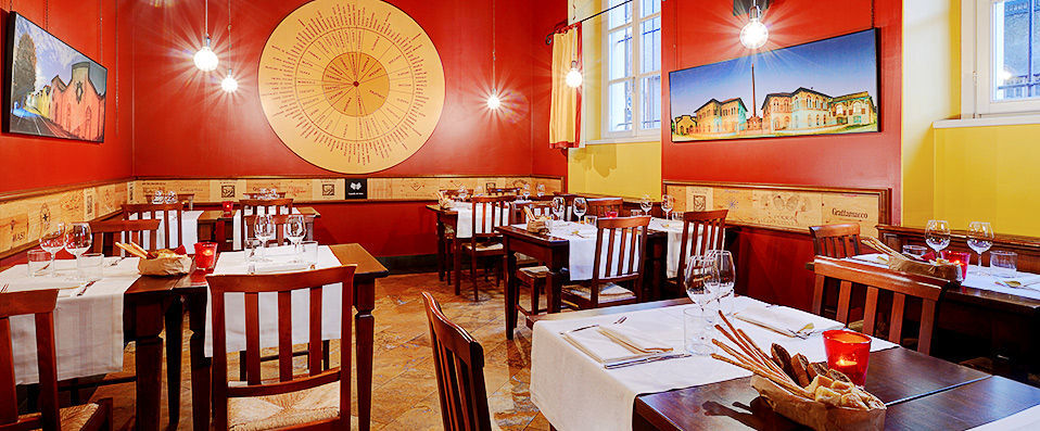 Villa Appiani ★★★★ - This picturesque 18th-century historical manor reigns supreme - Lombardy, Italy