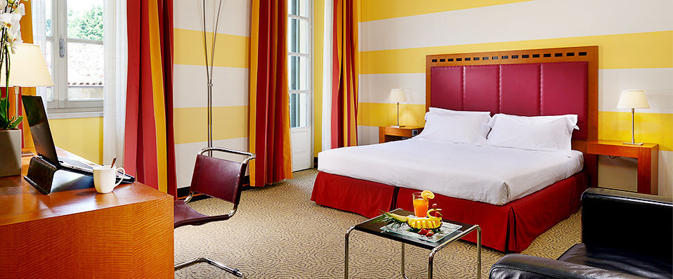 Villa Appiani ★★★★ - This picturesque 18th-century historical manor reigns supreme - Lombardy, Italy