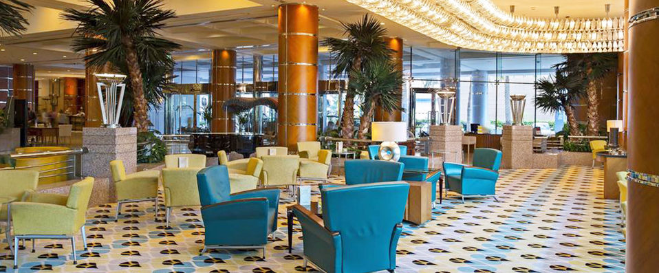 Hilton Dubai Jumeirah ★★★★★ - Séjour prestigieux le long de Jumeirah Beach, à Dubaï. - Dubaï, Émirats arabes unis
