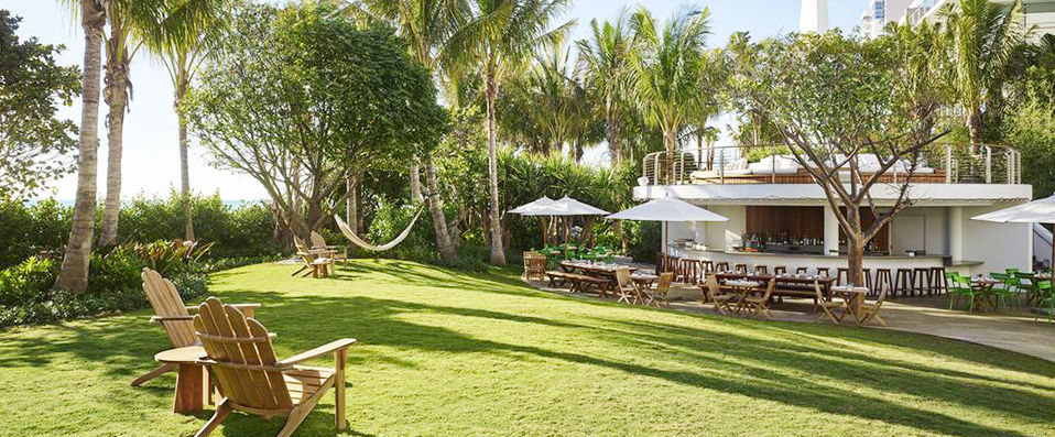 The Miami Beach EDITION ★★★★★ - Fun, upbeat and original luxury in legendary Miami Beach. - Miami, USA