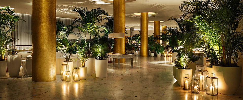 The Miami Beach EDITION ★★★★★ - Fun, upbeat and original luxury in legendary Miami Beach. - Miami, USA
