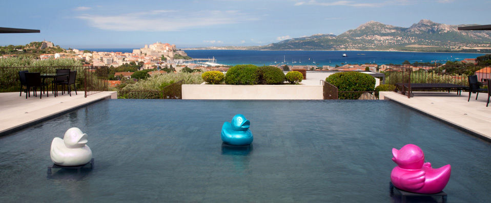 Hôtel La Villa ★★★★★ - Par Olivia Sauzay, correspondante VeryChic - Calvi, France