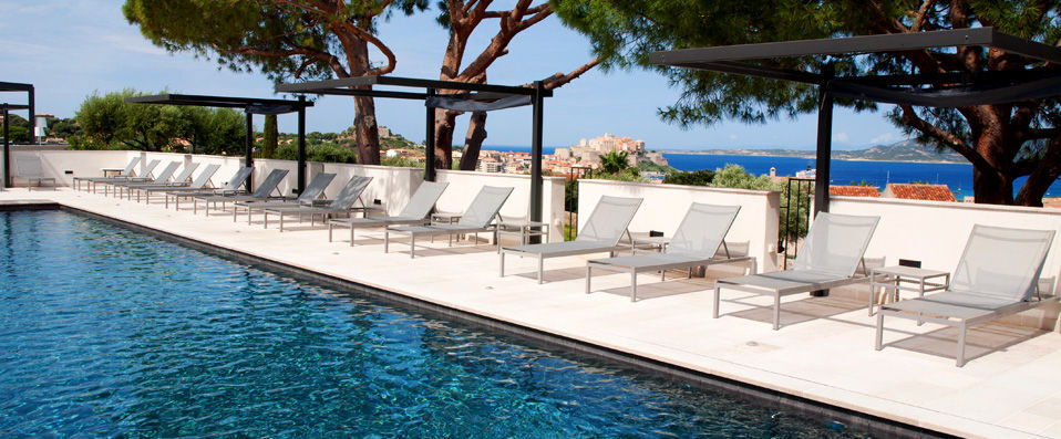 Hôtel La Villa ★★★★★ - Par Olivia Sauzay, correspondante VeryChic - Calvi, France