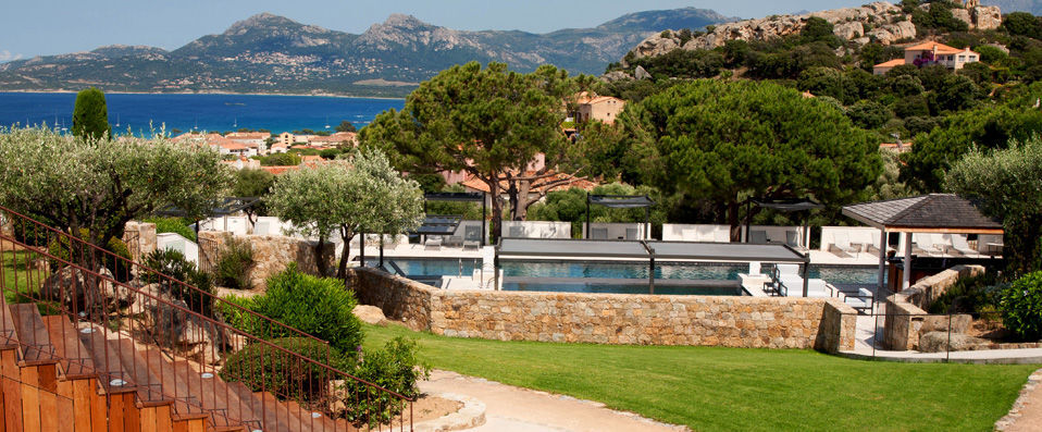 Hôtel La Villa ★★★★★ - Par Olivia Sauzay, correspondante VeryChic - Calvi, France