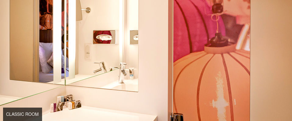Mercure Lyon Centre Place de la République ★★★★ - Stylish retreat for a weekend of Lyonnais culture and cuisine. - Lyon, France