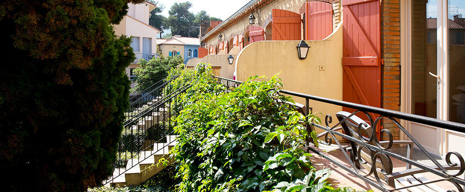 Le Mas des Citronniers - A charming boutique hotel in the inspiring town of Collioure - Collioure, France