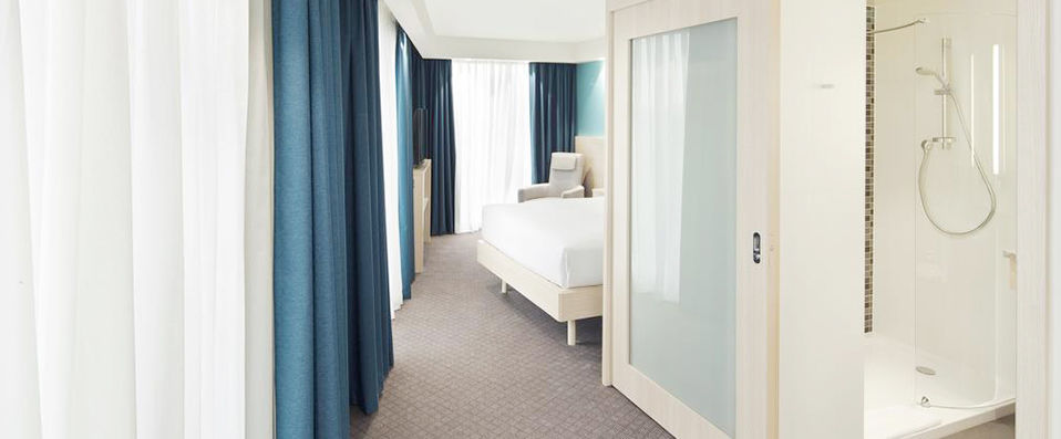 Hampton By Hilton London Docklands - Modern and minimalist at the heart of the London Docklands. - London, United Kingdom