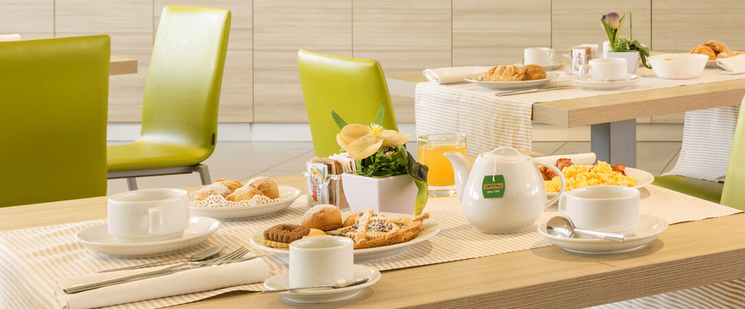 Hotel Cristina - A stylish and comfortable nest in Naples. - Naples, Italy