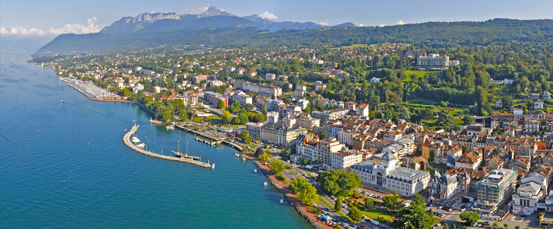 La Verniaz ★★★★ - Enjoy an impeccable natural environment in a historic hotel on Lake Geneva. - Évian-les-Bains, France