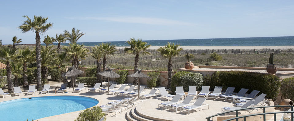Les Bulles de Mer - Hôtel Spa sur la Lagune - Beautiful beach front hotel on France's Mediterranean coast - Saint-Cyprien, France