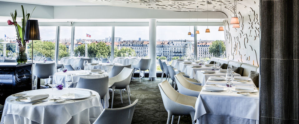 Hôtel Sofitel Lyon Bellecour ★★★★★ - Last Minute - G-astronomical excellence in Lyon with stunning panoramic views. - Lyon, France