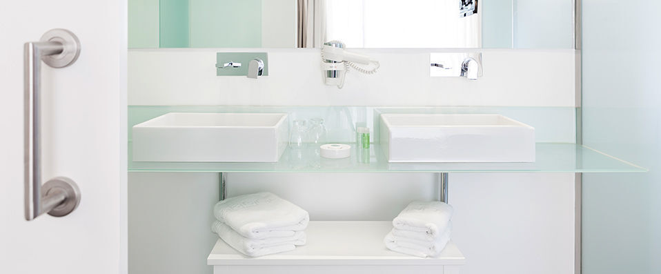 Hotel Artrip - Uncover the excitement of the Lavapiés barrio in an artistic adventure. - Madrid, Spain