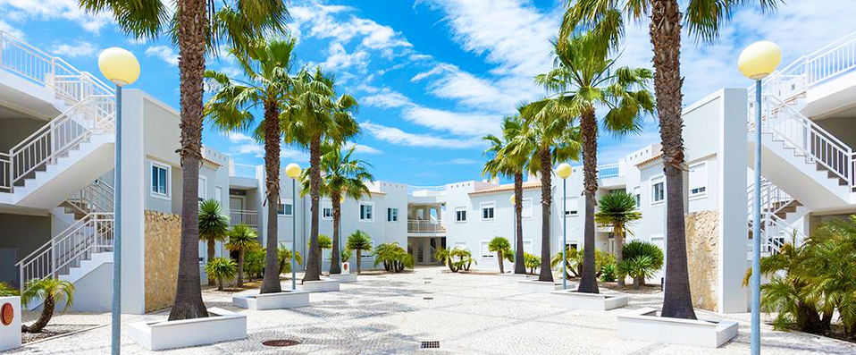 Placid Village ★★★★ - Rediscover serenity in this idyllic town in the Algarve. - Algarve, Portugal