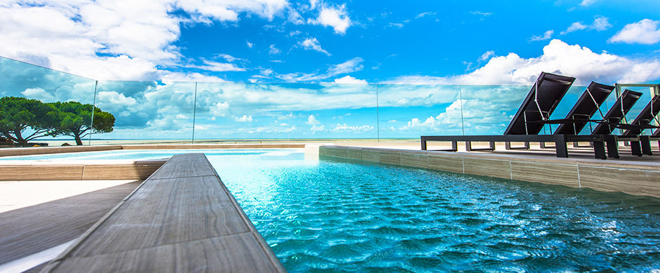 La Grande Terrasse Hôtel & Spa La Rochelle - MGallery ★★★★ - Last Minute - A relaxing getaway filled with culinary delights on the Atlantic coastline. - Châtelaillon-Plage, France