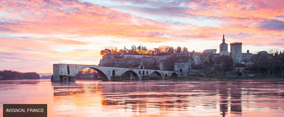 Mercure Avignon Centre Palais des Papes ★★★★ - Last Minute - Warm and welcoming hotel in the ancient Papal City. - Avignon, France