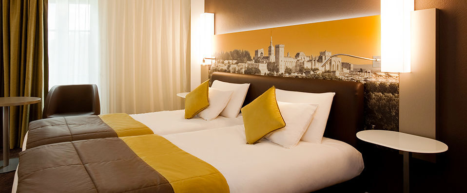 Mercure Avignon Centre Palais des Papes ★★★★ - Last Minute - Warm and welcoming hotel in the ancient Papal City. - Avignon, France